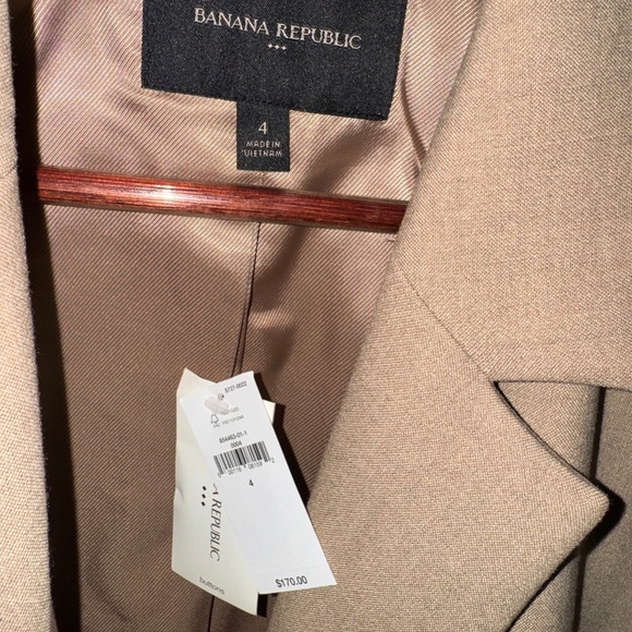 Banana Republic DOUBLE WEAVE ASYMMETRICAL BLAZER - Picture 2 of 5